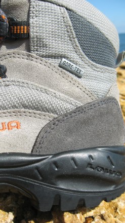 Треккинговые ботинки Lowa Gore-Tex®. Размер 35
Мембрана Gore-Tex®. 
Состояние . . фото 4
