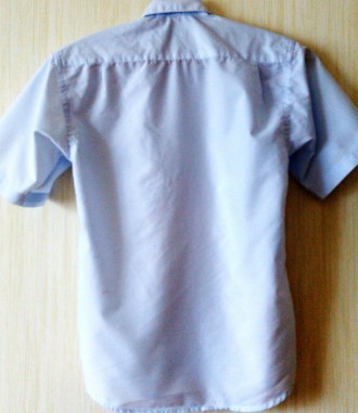 Продам белые рубашки-тенниски для мальчика.
Состояние - новые (надевались один . . фото 4