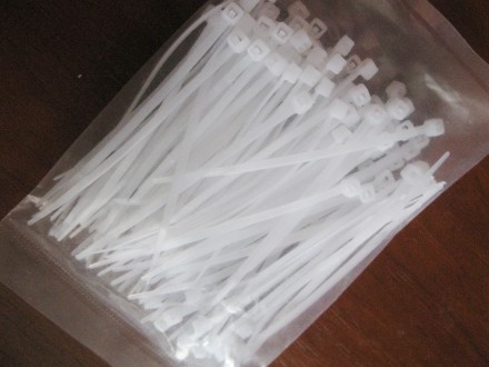 Хомуты пластиковые (Упаковка)

Количество в набopе - 100 штyк

Можно их межд. . фото 5