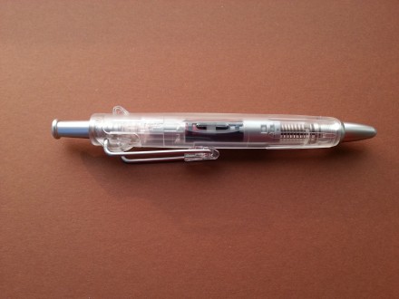 Японская автоматическая шариковая ручка со встроенным воздушным насосом, который. . фото 3