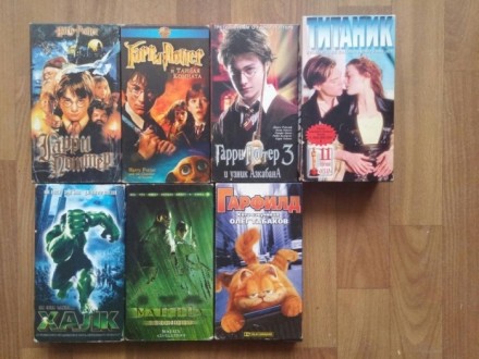 продам кассеты VHS и диски DVD фильмы и мультики
фильмов-7 штук
мультфильмов-8. . фото 2
