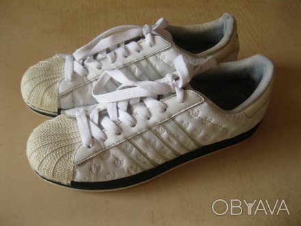 Мужские кроссовки известного немецкого производителя спортивной обуви Adidas 43+. . фото 1