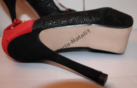 Вечерние яркие туфли с открытым носком
ZARA WOMAN
полностью кожаные
верх нат.. . фото 7