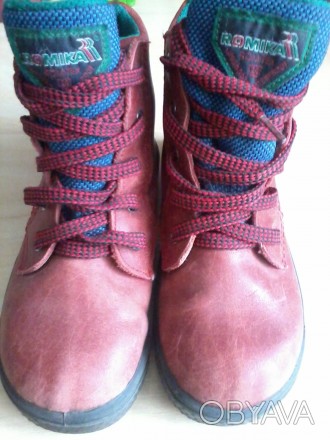 Продам кожаные ботинки красного цвета на шнурках внутри утепленные р.27 по стель. . фото 1