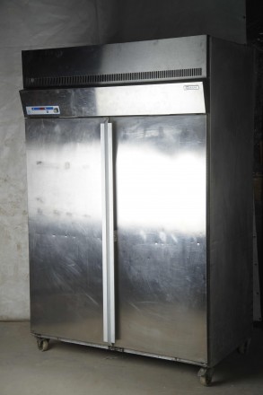 В продаже  Холодильные шкафы больших объемов в рабочем состоянии 
Склад  б\у об. . фото 2