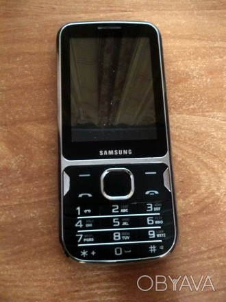 телефон Самсунг б/у ,корпус в идеальном состоянии,без аккумулятора,требуется зам. . фото 1