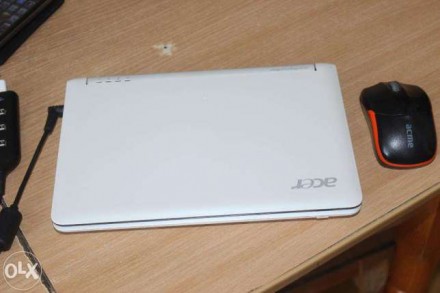 Нетбук Acer Aspire One ZG5 
Intel Atom N270 1.6ггц 2 потока
ОЗУ 1.5гб 
Диспле. . фото 3