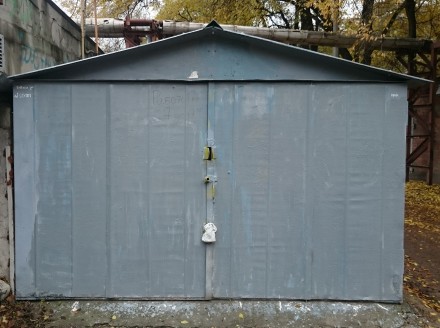 Продам металлический гараж 6,45 на 3,32 м (21,4 кв.м) во дворе дома Плеханова 18. Набережная. фото 6