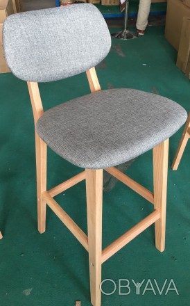 В качестве основного материала для изготовления деревянных барных стульев Тренто. . фото 1