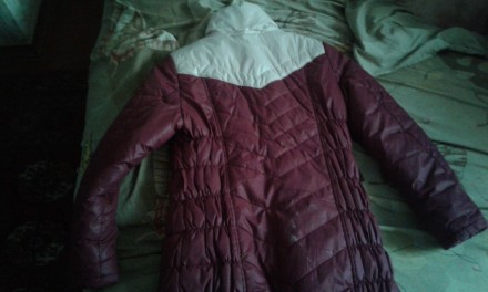 Куртка зимняя, в нормальном состоянии только единственное что нужно сделать замо. . фото 3