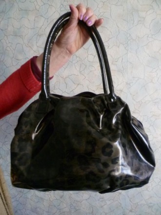 Продам сумку, расцветка под "леопарда", состояние на 4-, ходила с ней буквально . . фото 3