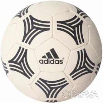 Футбольный мяч из классической серии Адидас ТАНГО. Предназначен для жестких покр. . фото 1