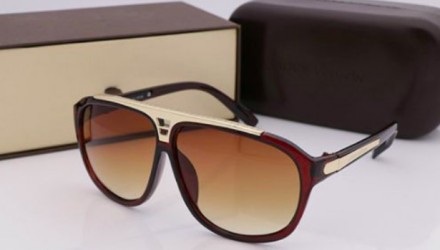 Дизайнерские солнцезащитные очки бренда "Louis Vuitton" 
Цвет: как на фото
Сос. . фото 2