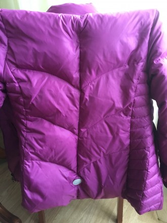 Куртка в идеальном состоянии цвет бордовый рост 146 Финляндия. . фото 5