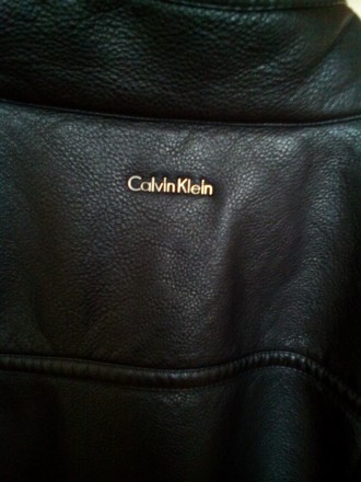 Якісна  куртка відомого бренду Calvin Klein.
Заміри по запиту.
В Ніжині можна . . фото 5