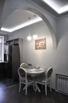 Сдам 2-комнатную квартиру на Дерибасовской, современный ремонт, 2/5 этажного, ко. Одесса-Порт. фото 7