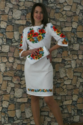 Вишите плаття "Український букет-3" оздоблене квітковою вишивкою . Вишивка на пл. . фото 2