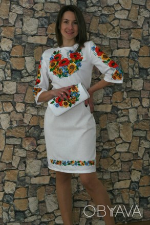 Вишите плаття "Український букет-3" оздоблене квітковою вишивкою . Вишивка на пл. . фото 1