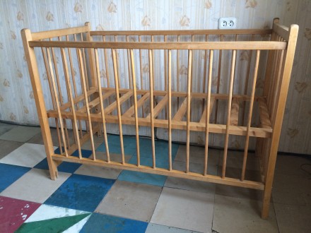 Продаётся детская кроватка производства ЧССР 
1985 года выпуска в отличном сост. . фото 6