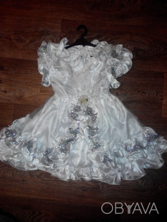 Продам платье для для маленькой принцессы , в хорошем состоянии . Подойдет на де. . фото 1