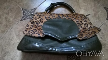 Стильная сумочка для модной девушки с леопардовым принтом. Кожзам в комбинации с. . фото 1