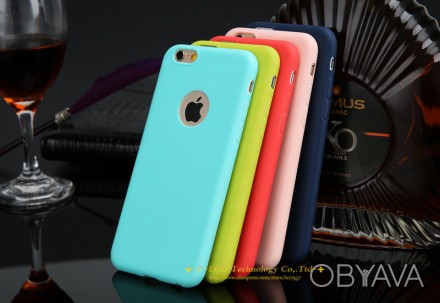 Чехлы на  iPhone 6, 6s. Очень дешево! В наличии цвета: Красный, Голубой, Прозрач. . фото 1