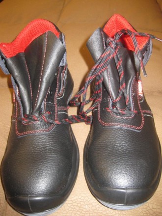 Продам новые спец. ботинки
Бренд: FlexiTog
Состояние: новые
Размер: 41
Длина. . фото 3