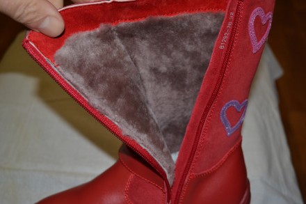 Продам новые кожаные зимние сапожки для девочек,хорошей фирмы B&G.Верх кожа,внут. . фото 6