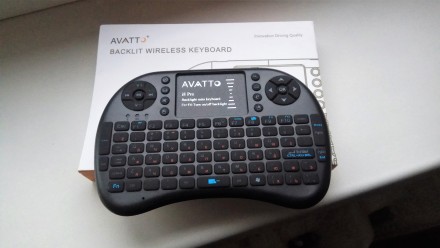Беспроводная мини клавиатура AVATTO i8 Pro с сенсорной панелью для удобного упра. . фото 5