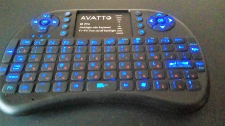 Беспроводная мини клавиатура AVATTO i8 Pro с сенсорной панелью для удобного упра. . фото 2