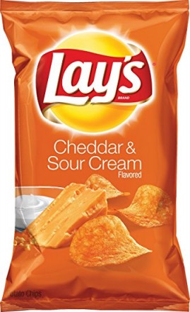 Lay's Cheddar & Sour Cream Flavored Potato Chips, 7.75 Ounce 
Лейс "Чеддер и см. . фото 2