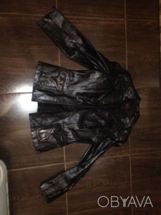 Новая куртка (жакет) в отличном состоянии, черного цвета, одевалась не больше пя. . фото 1