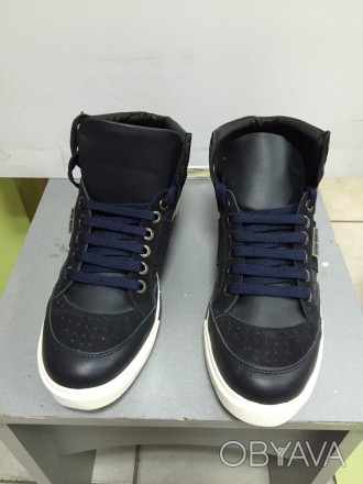 Мужские кроссовки высокие демисезонные,кожаные,

темно-синие с темно-коричневы. . фото 1
