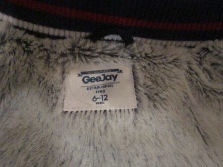 Демисезонная курточка Gee Jay  6-12 м для мальчика

Размер 6-12 на рост до 80 . . фото 5