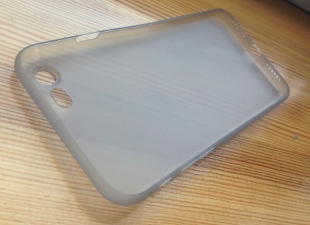 Чехол накладка на Iphone 7 / 7s, Толщина 0,3мм. Репелика Ozaki. Изготовлен из ка. . фото 8