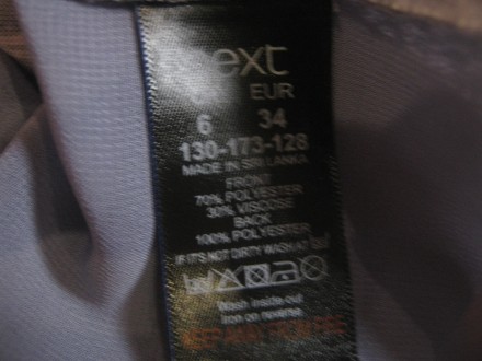 Класна і модняча блузочка
 NEXT
розм.6/8 EUR 34
(більшемірить)
вільний покрі. . фото 8
