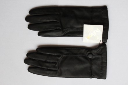 Продам НОВЫЕ женские перчатки Paihuang Италия
Размер 7. . фото 4