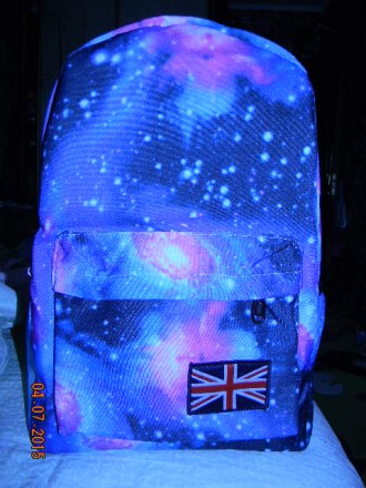 Рюкзак школьный ´´ГАЛАКТИКА´´  
( также для путешествий )
новый
в наличии две. . фото 3
