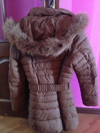 Жіноча зимова курточка,стан дуже хороший,тепленька.Дуже гарно сидить по фігурі. . фото 4