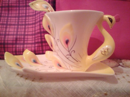 Символический подарок птица феникс. В наборе -ложка,чашка, блюдце.В подарочной к. . фото 2