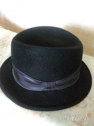 Продам черную фетровую шляпу-раритет фабрики Хуст, 1990 год. Неношенная, в отлич. . фото 1