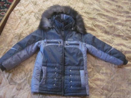 Продам зимнюю куртку в идеальном состоянии, Цвет серый. Рукав резинка, капюшон о. . фото 2