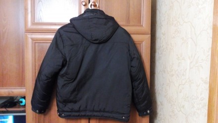 Куртка зимняя черного цвета на мальчика,длина по спине 62 см,рукав от плеча 58 с. . фото 3