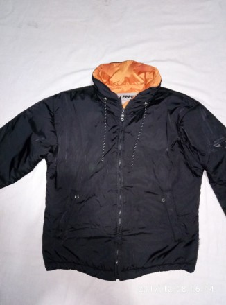 Трекинговая куртка KLEPPER sportwear /с ярко оранжевыми вставками/капюшон в воро. . фото 2