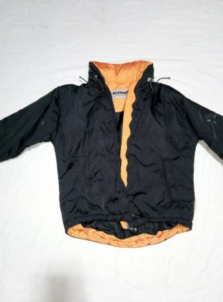 Трекинговая куртка KLEPPER sportwear /с ярко оранжевыми вставками/капюшон в воро. . фото 3