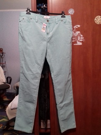 Новые Бирюзовые джинсы ( вельветовые) в хорошем состоянии . Высота 108 см, ширин. . фото 2