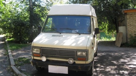 Продам цельнометаллический фургон PEUGOT J-5 1994 г. Дизель 1905 см 5 пятиступен. . фото 2