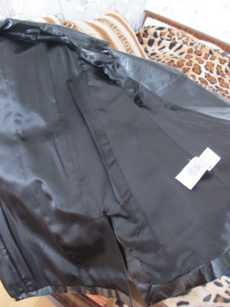 Женская Весенняя Куртка Плащ Teddy(R) size S (размер 44) 
Черная (блестящая) дл. . фото 5