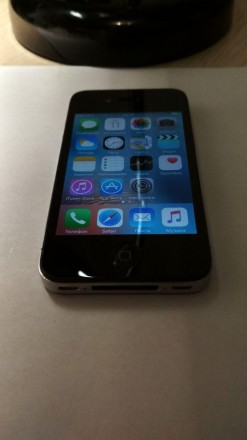 Продам iPhone 4s 16gb, разблокирован r-sim работает отлично.

Icloud чистый!
. . фото 3