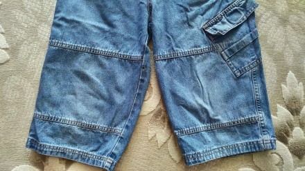 джинсовые шорты на мальчика 8-12 лет в отличном состоянии 
длина - 60 см
ширин. . фото 4